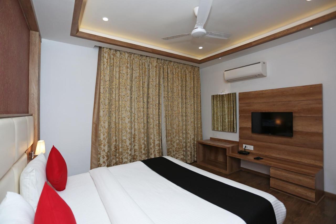 Hotel Yelchiko Varanasi Exterior photo